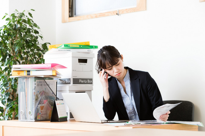 運送会社の事務は大変